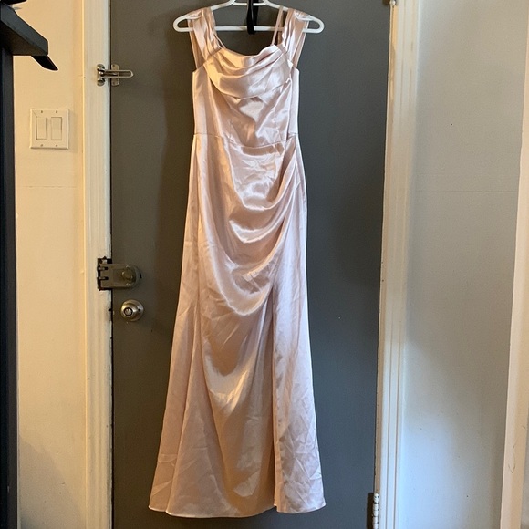 Jjs house maxi slit champagne wedding guest evening prom bridesmaid satin dress - Picture 1 of 7